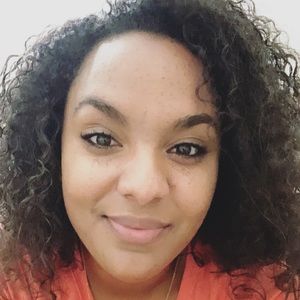 Meet your Posher, Alexandra